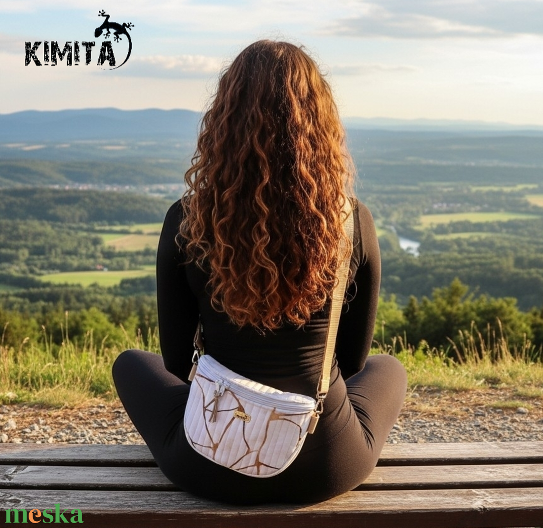 Márványos crossbody táska - táska & tok - kézitáska & válltáska - vállon átvethető táska - Meska.hu
