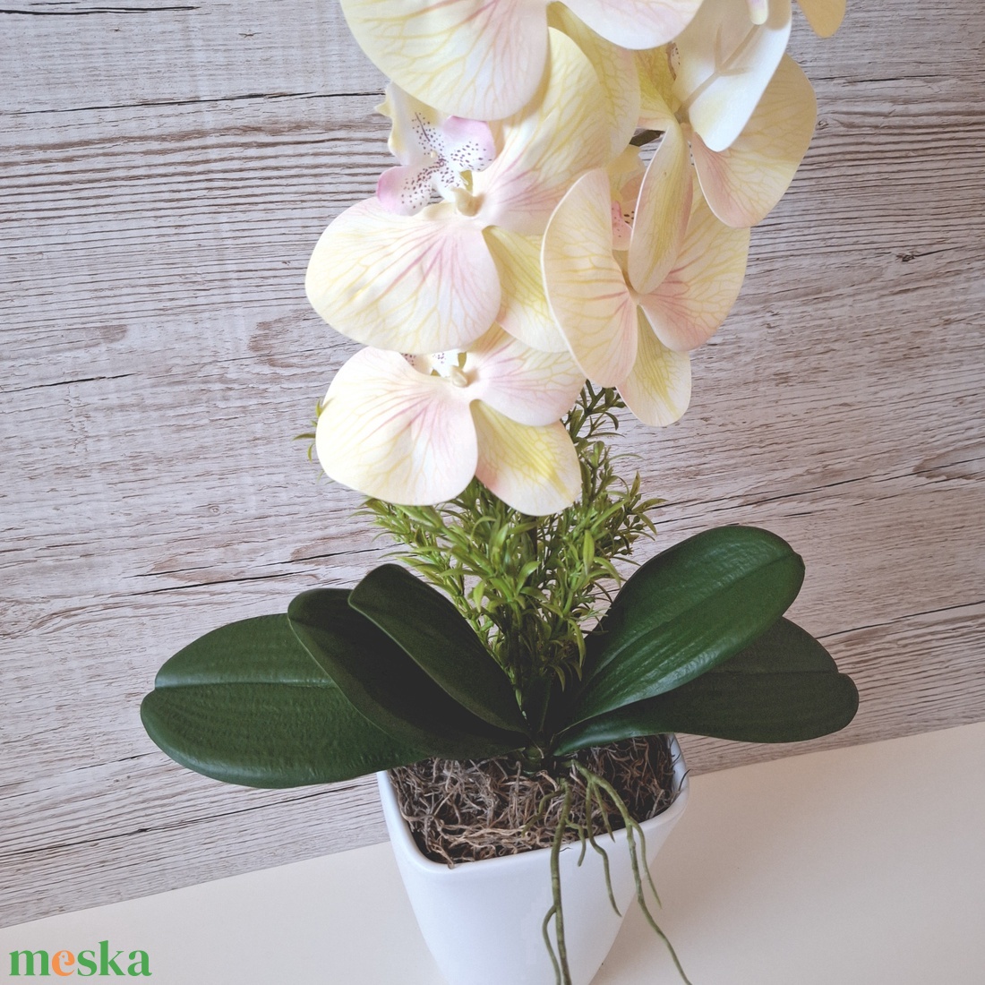Orchidea dekoráció kerámia kaspóban IV. - otthon & életmód - dekoráció - asztal és polc dekoráció - asztaldísz - Meska.hu Orchidea dekoráció kerámia kaspóban IV. - otthon & életmód - dekoráció - asztal és polc dekoráció - asztaldísz - Meska.hu