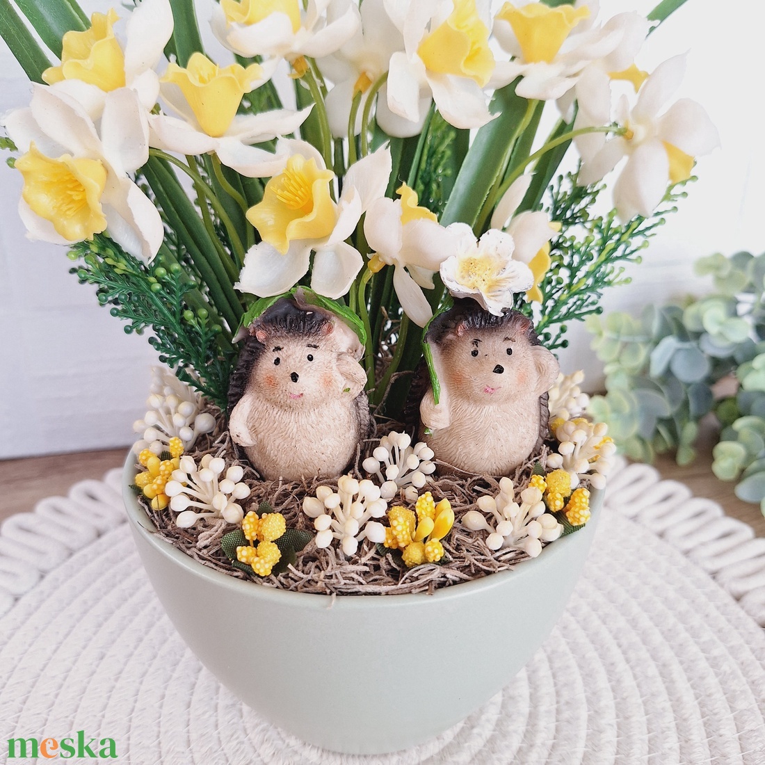 Tavaszi dekoráció cuki sünikkel - otthon & életmód - dekoráció - asztal és polc dekoráció - asztaldísz - Meska.hu Tavaszi dekoráció cuki sünikkel - otthon & életmód - dekoráció - asztal és polc dekoráció - asztaldísz - Meska.hu