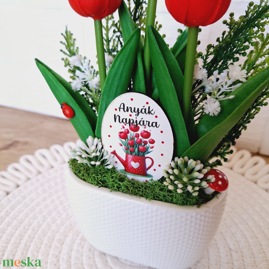 Anyák napi tulipán-piros - otthon & életmód - dekoráció - asztal és polc dekoráció - asztaldísz - Meska.hu