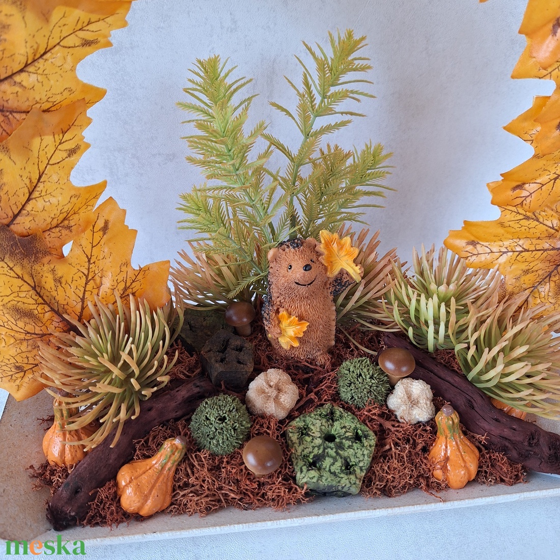 Ledes őszi dekoráció sünivel - otthon & életmód - dekoráció - asztal és polc dekoráció - asztaldísz - Meska.hu Ledes őszi dekoráció sünivel - otthon & életmód - dekoráció - asztal és polc dekoráció - asztaldísz - Meska.hu