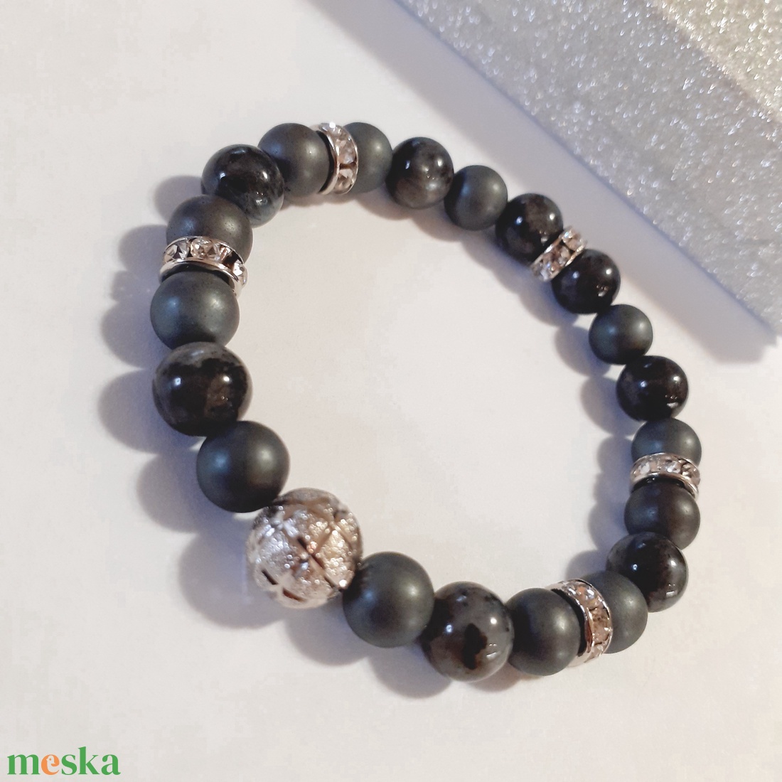 Larvikit-hematit ásvány karkötő - ékszer - karkötő - gyöngyös karkötő - Meska.hu