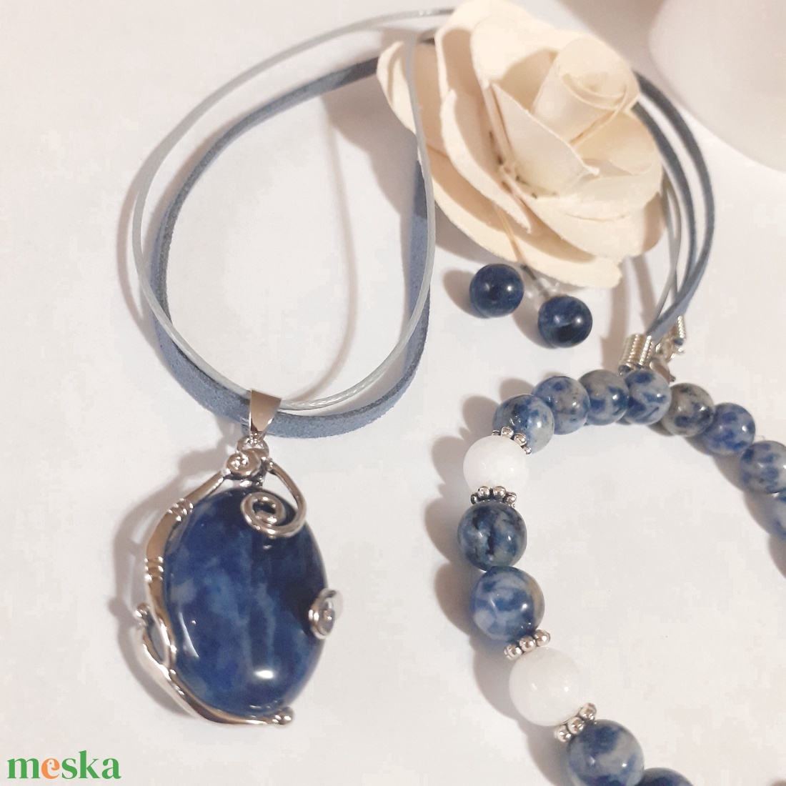 Szodalit ásvány ékszer szett - ékszer - ékszerszett - Meska.hu Szodalit ásvány ékszer szett - ékszer - ékszerszett - Meska.hu