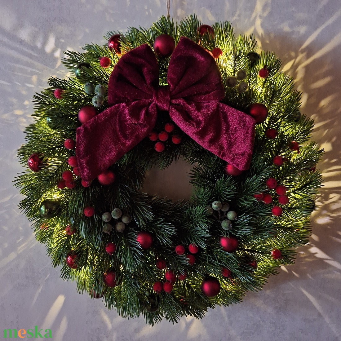 Ledes karácsonyi ajtódísz-bordó - karácsony - karácsonyi lakásdekoráció - karácsonyi ajtódíszek - Meska.hu