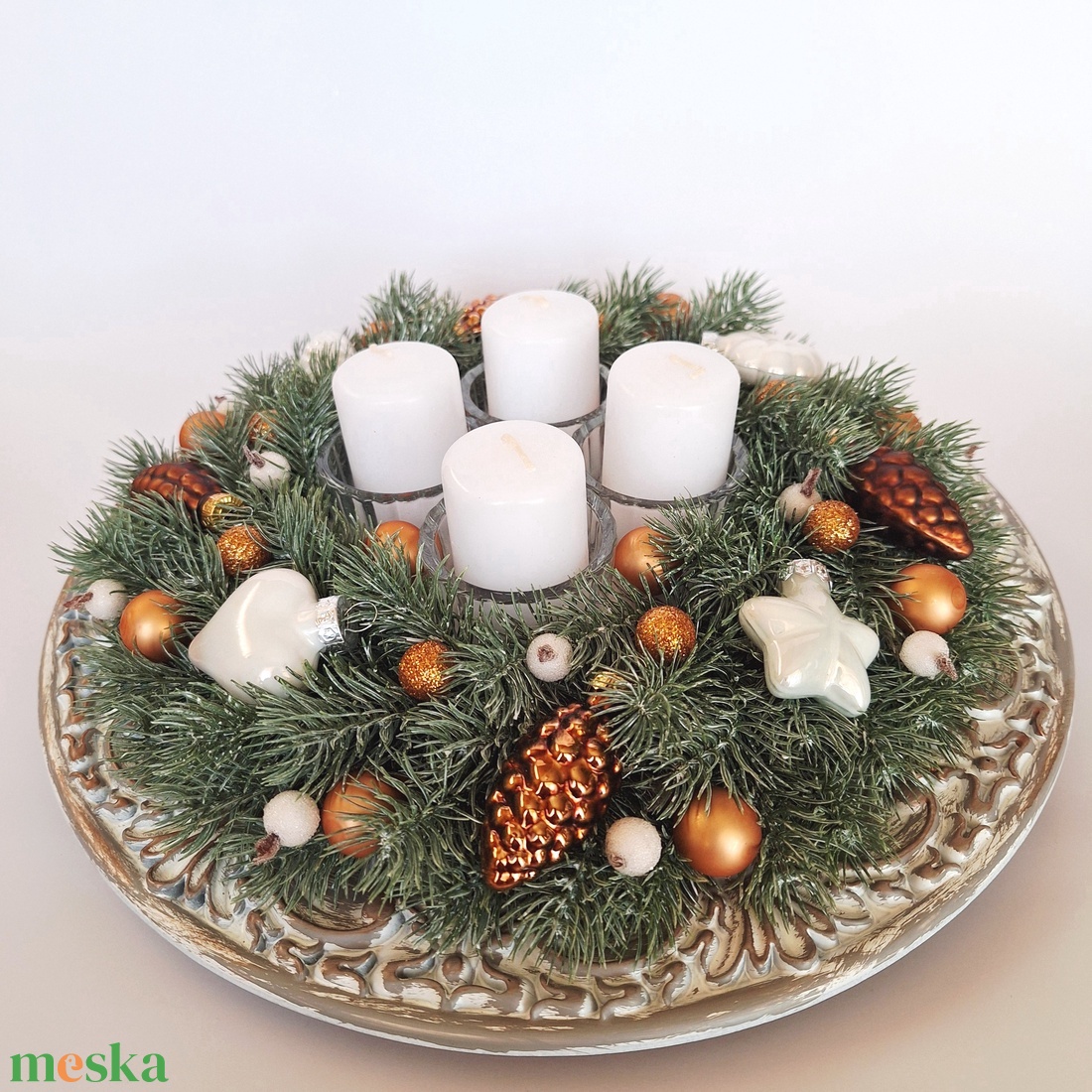 Adventi asztaldísz bronz-fehér - karácsony - adventi díszek - adventi koszorú - Meska.hu