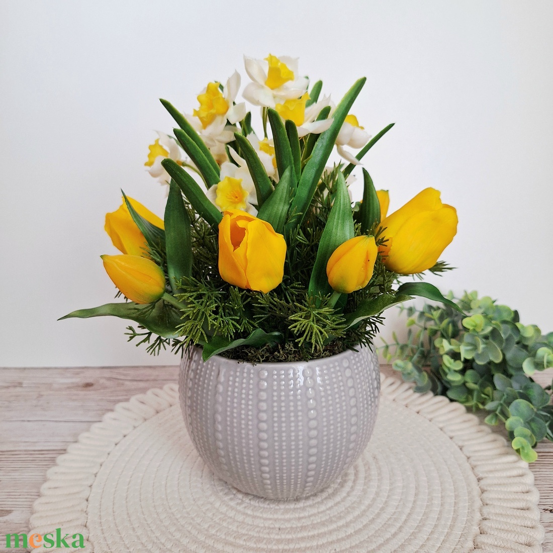 Tavaszi tulipános asztaldísz III. - otthon & életmód - dekoráció - asztal és polc dekoráció - asztaldísz - Meska.hu