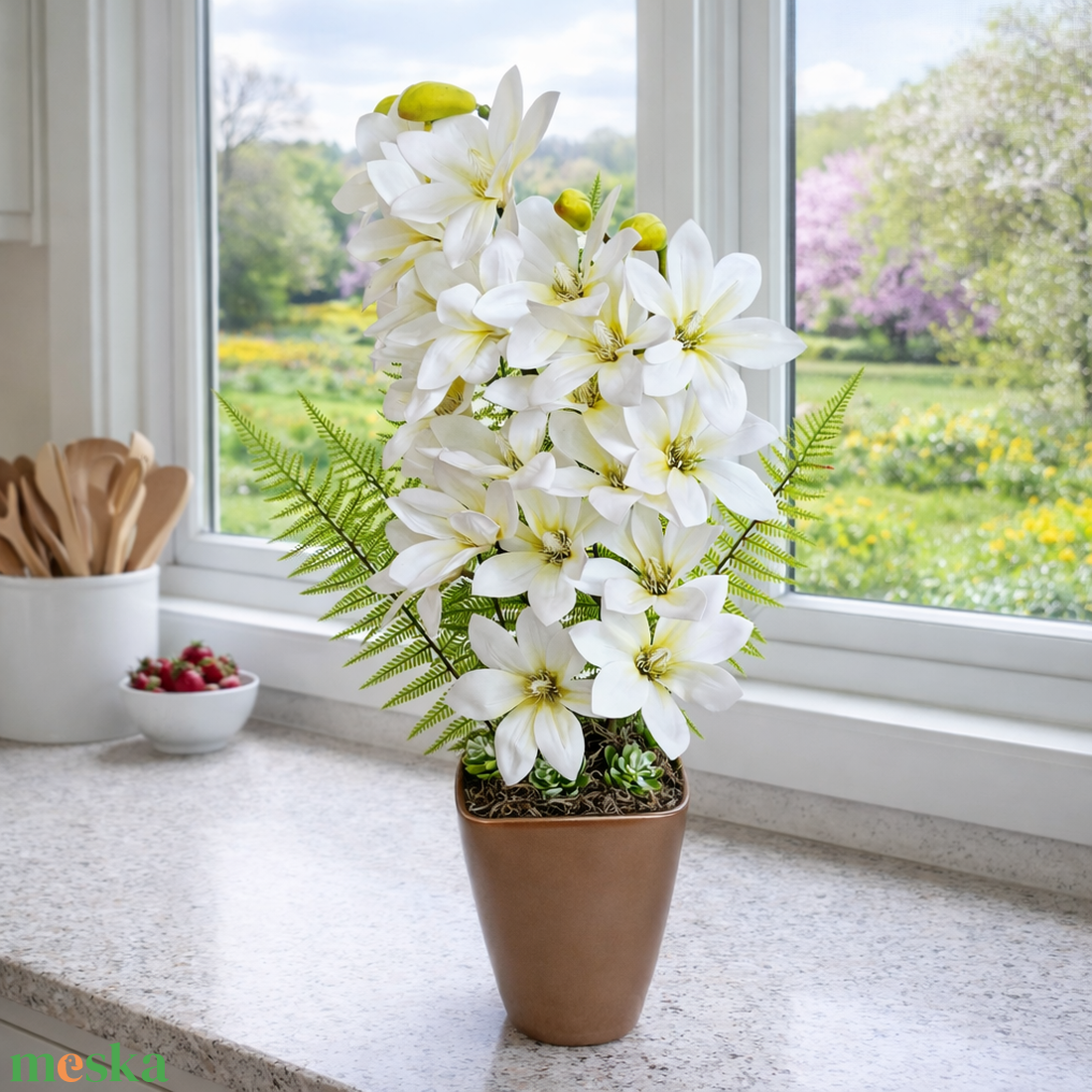 Magnólia kerámia kaspóban-fehér - otthon & életmód - virágdekoráció - virágdíszek - virágdísz kaspóban - Meska.hu