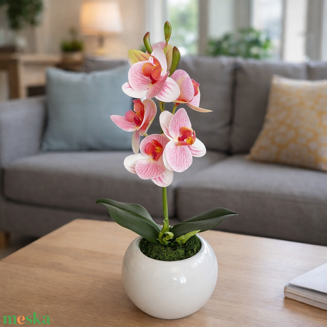 Élethű mini orchidea kerámia gömb kaspóban II. - otthon & életmód - virágdekoráció - virágdíszek - virágdísz kaspóban - Meska.hu