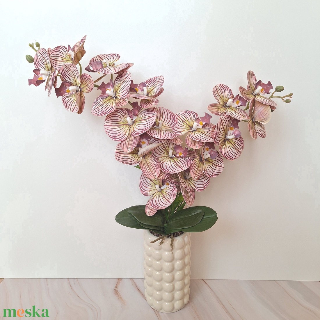 Két szálas orchidea dekoráció kerámia kaspóban II. - otthon & életmód - virágdekoráció - virágdíszek - virágdísz kaspóban - Meska.hu