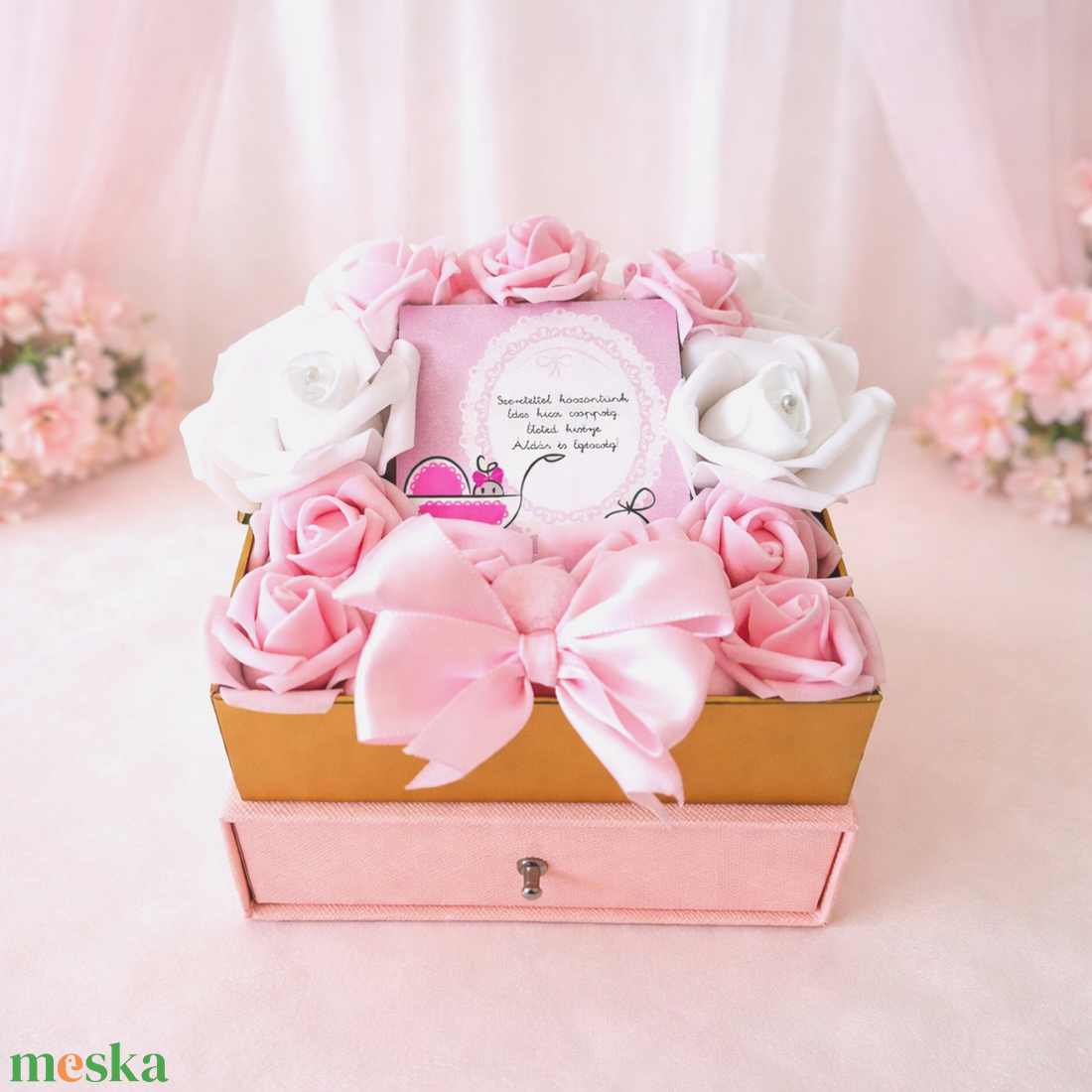  Babaköszöntő fiókos virágdoboz habrózsákkal II. - otthon & életmód - virágdekoráció - virágok - virágbox - Meska.hu