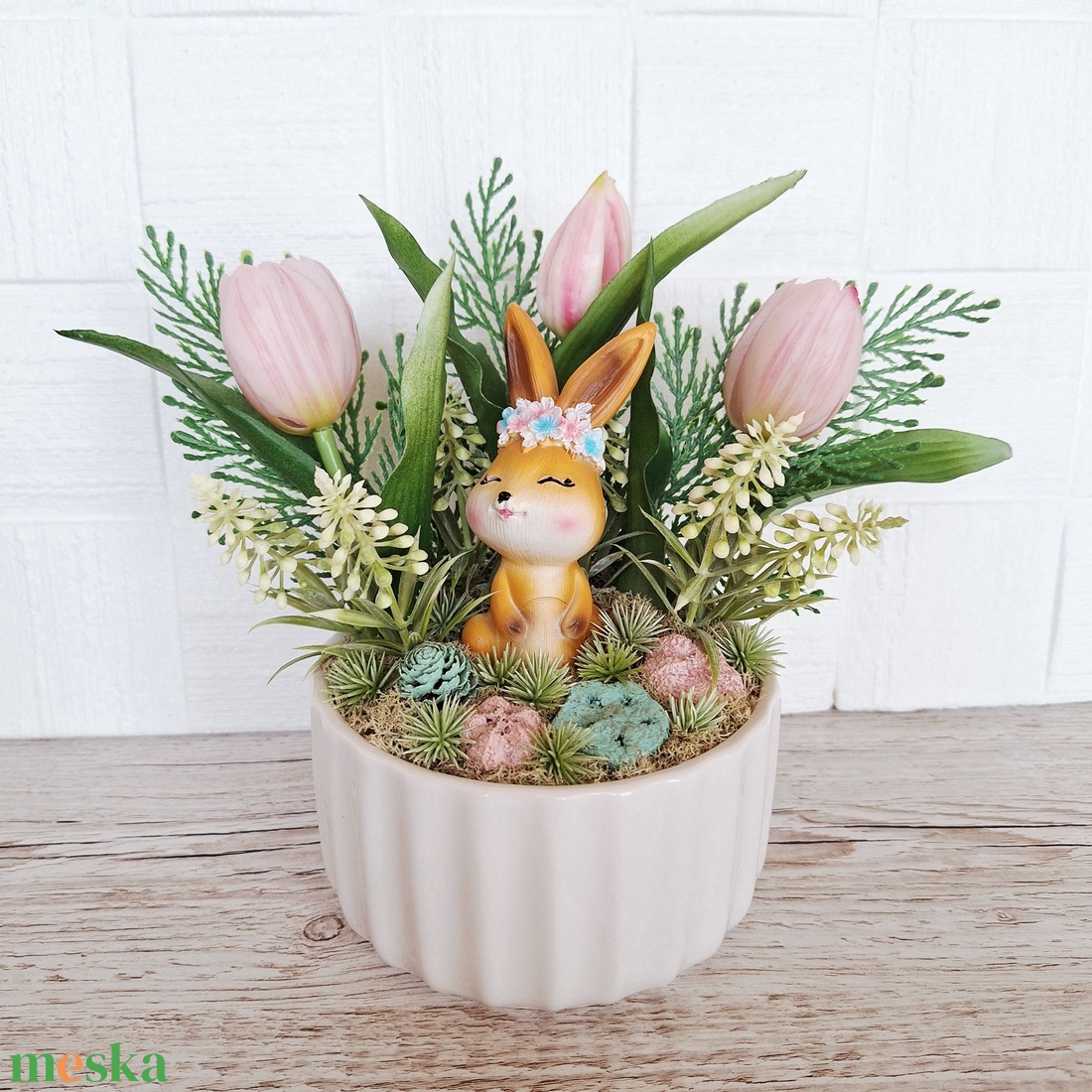 Tavaszi  dísz bájos nyuszival - otthon & életmód - dekoráció - asztal és polc dekoráció - asztaldísz - Meska.hu