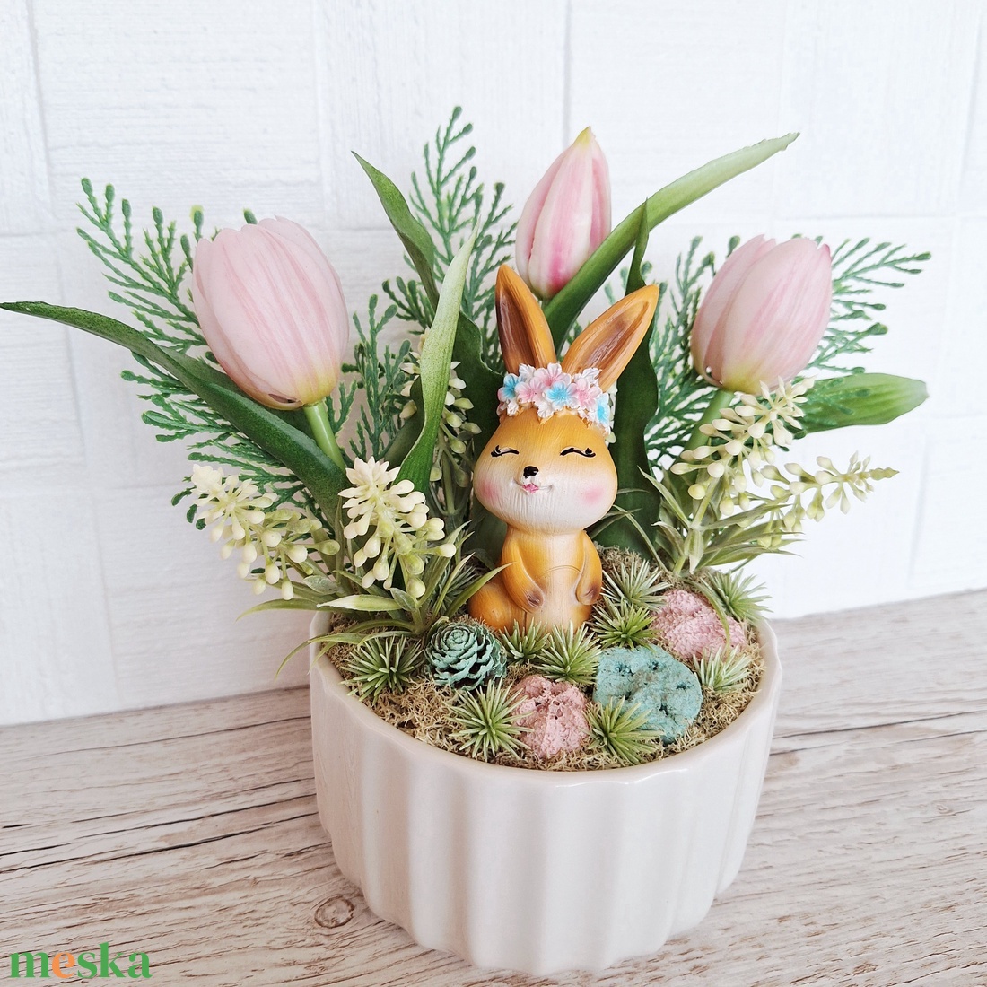 Tavaszi  dísz bájos nyuszival - otthon & életmód - dekoráció - asztal és polc dekoráció - asztaldísz - Meska.hu