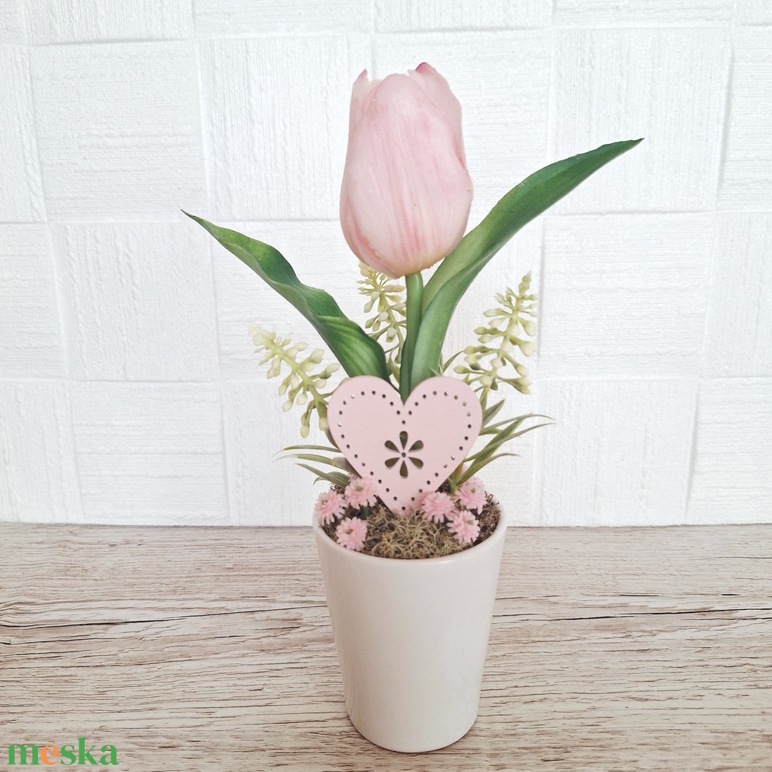 Élethű tulipán kerámia kaspóban-rózsaszín - otthon & életmód - virágdekoráció - virágdíszek - virágdísz kaspóban - Meska.hu