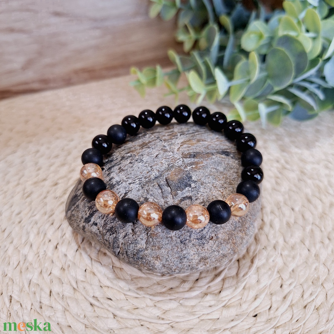 Arany aura-ónix ásvány karkötő - ékszer - karkötő - gyöngyös karkötő - Meska.hu