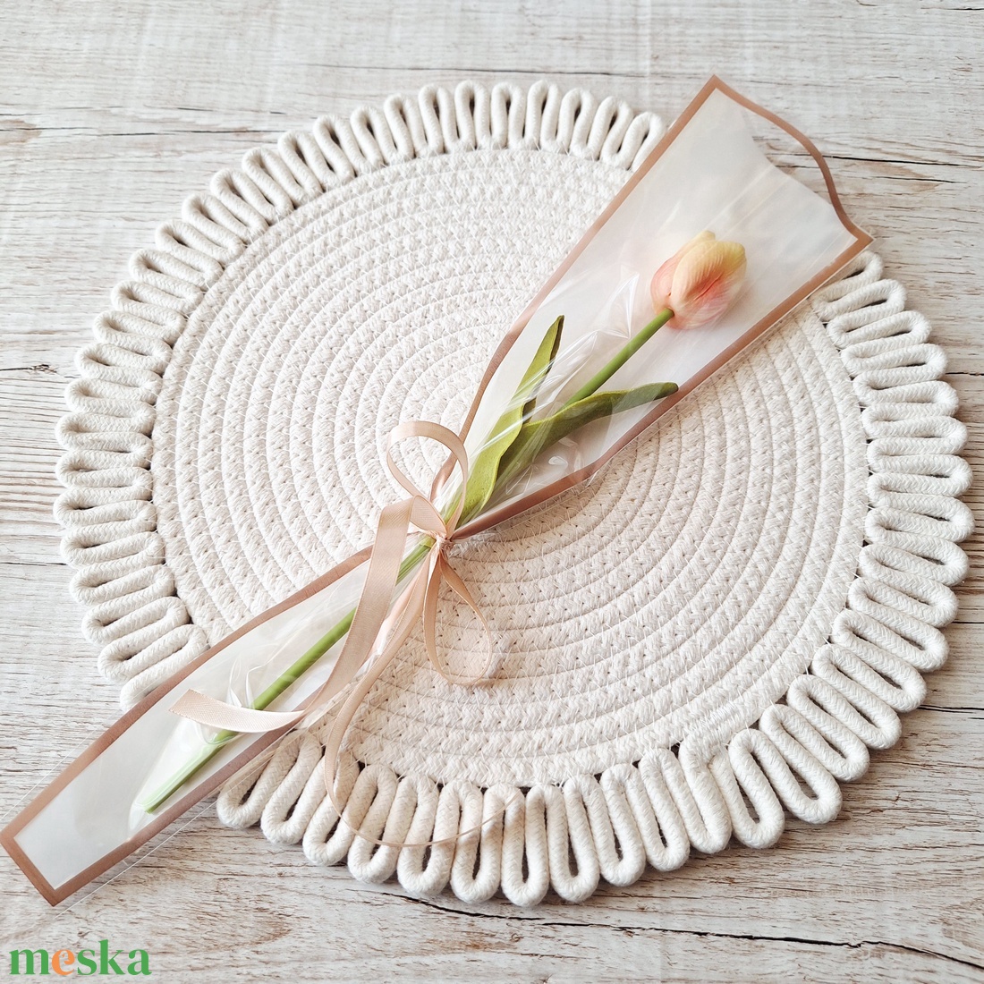 Szálas habgumi tulipán celofán csomagolásban-barack II. - otthon & életmód - virágdekoráció - virágok - szálas virág - Meska.hu