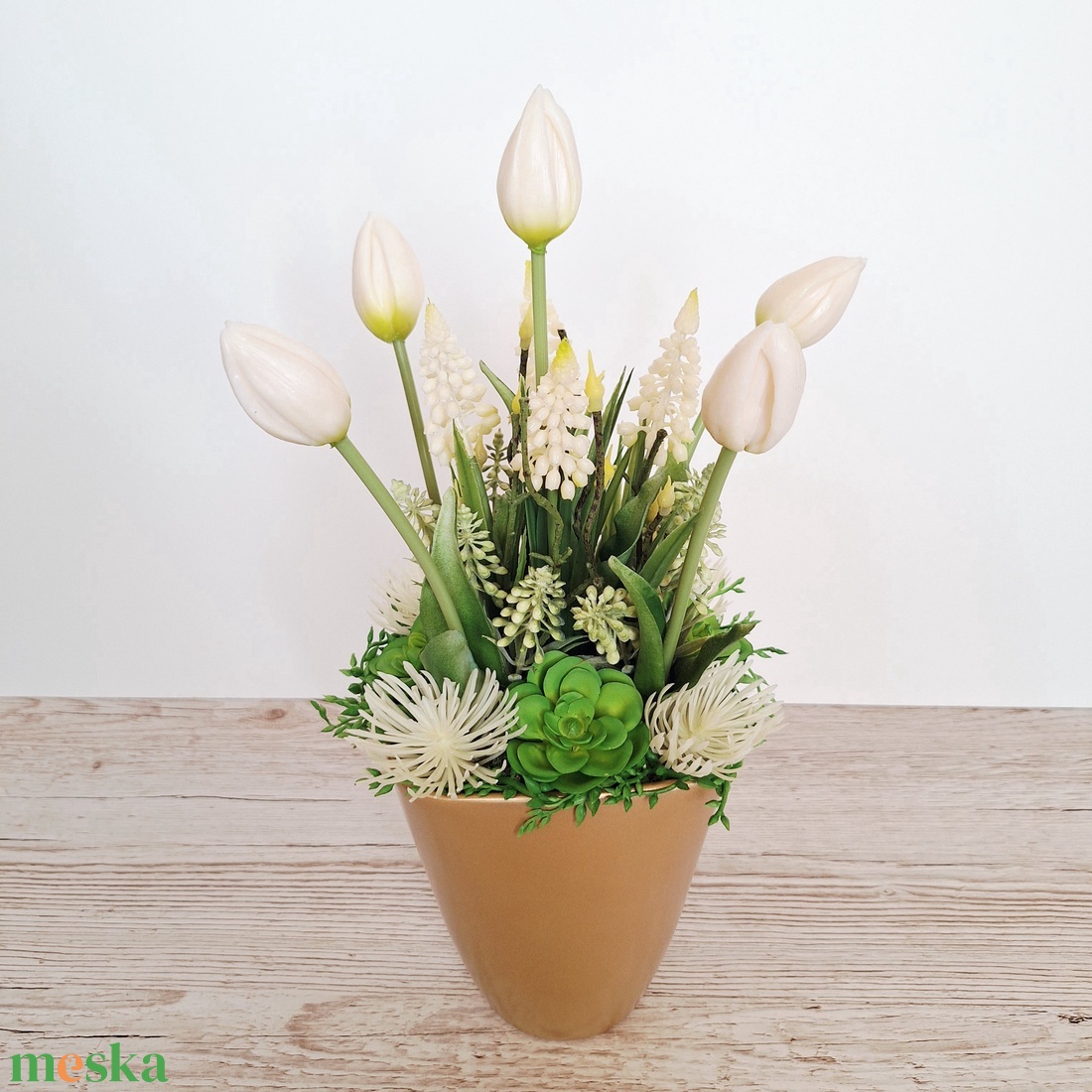 Tavaszi tulipános asztaldísz - otthon & életmód - dekoráció - asztal és polc dekoráció - asztaldísz - Meska.hu