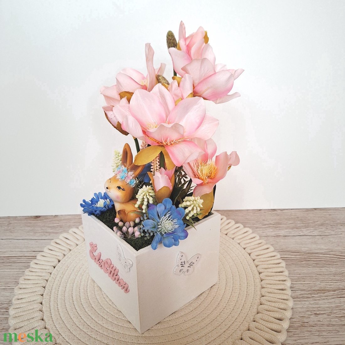 Tavaszi  dísz bájos nyuszival II. - otthon & életmód - dekoráció - asztal és polc dekoráció - asztaldísz - Meska.hu