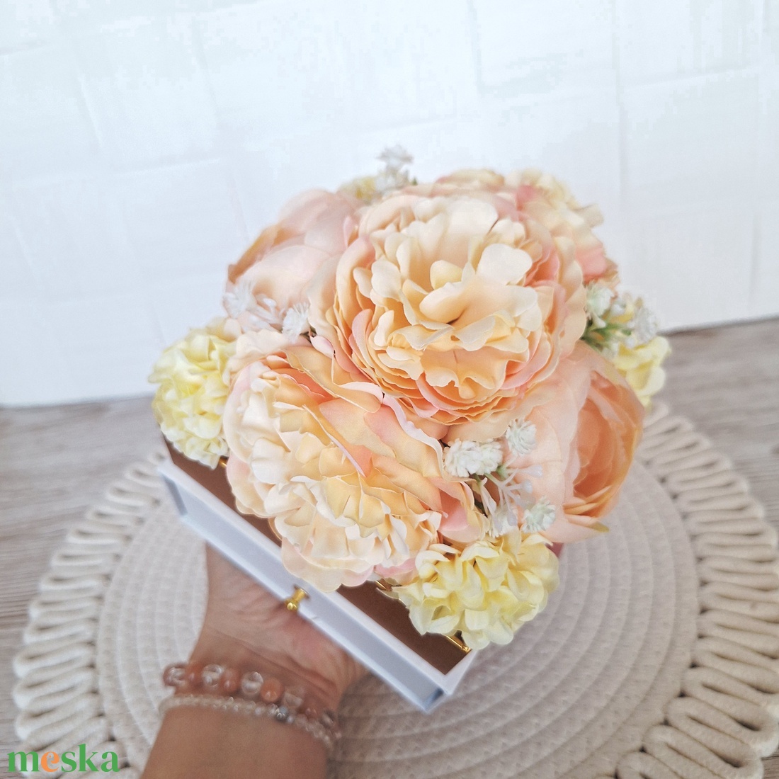 Fiókos virágbox III. ballagásra,esküvőre,évfordulóra - otthon & életmód - virágdekoráció - virágok - virágbox - Meska.hu