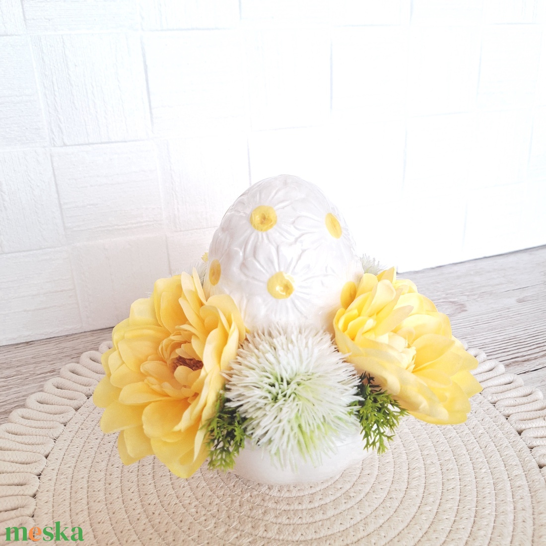   Húsveti asztaldísz kerámia tojással - ünnepi díszek, dekorációk - húsvéti díszek és dekorációk - húsvéti virágos díszek - Meska.hu