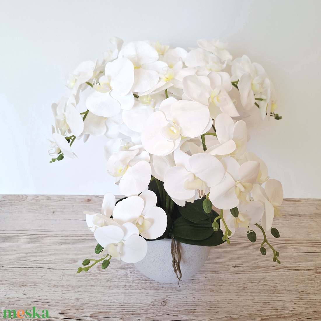Sokvirágú orchidea dekoráció  - otthon & életmód - virágdekoráció - virágdíszek - virágdísz kaspóban - Meska.hu