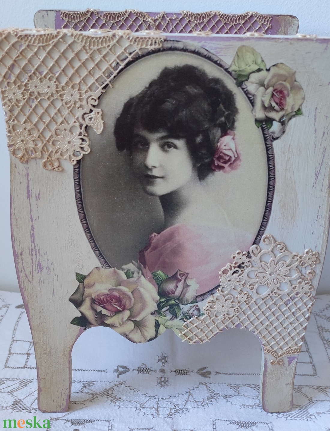 Romantikus tároló, mini szekrényke - otthon & életmód - tárolás & rendszerezés - íróasztali tároló - Meska.hu