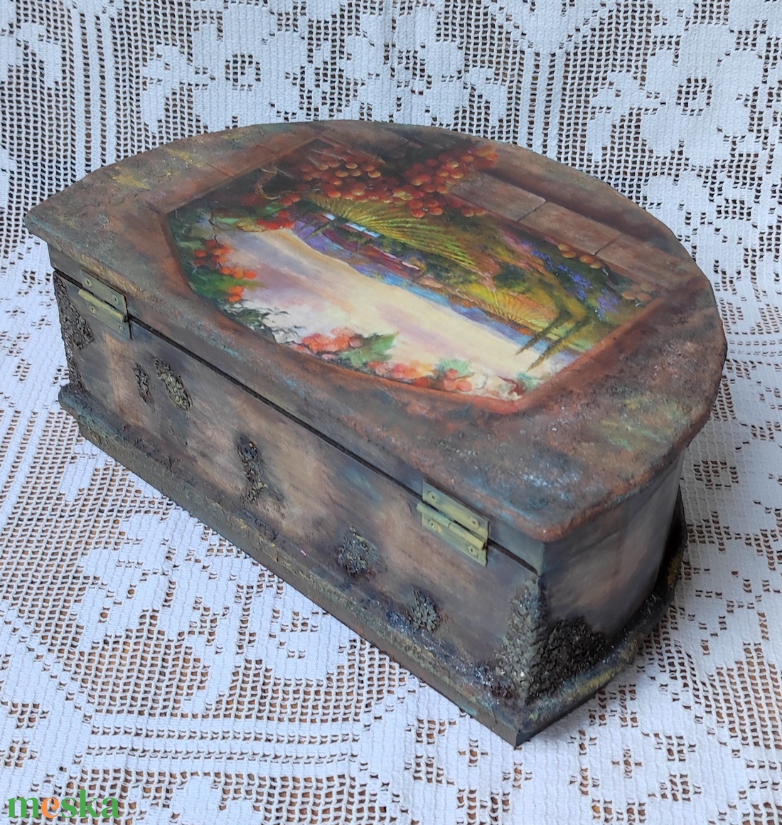 Nagyméretű félkör alakú doboz őszi hangulatban - otthon & életmód - konyhafelszerelés, tálalás - konyhai tárolás - kenyértartó - Meska.hu