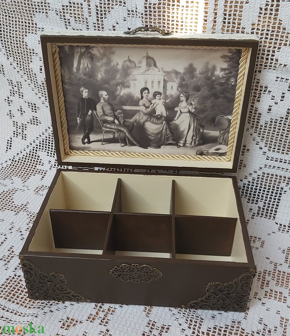 Sisi/Sissi/Erzsébet királyné díszdoboz/teás doboz/kávés doboz/teafilteres - otthon & életmód - dekoráció - asztal és polc dekoráció - díszdoboz - Meska.hu