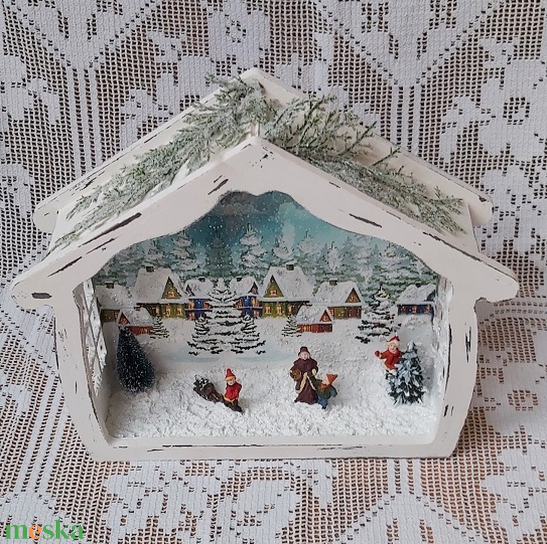 Téli életkép, mini város, havas táj, játszó gyerekek - játék & sport - baba & babaház - babaház - Meska.hu