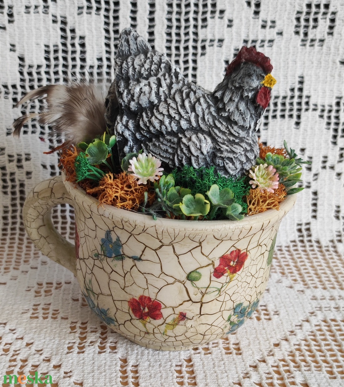 Tyúkanyó tavaszi kiskertben - ünnepi díszek, dekorációk - húsvéti díszek és dekorációk - húsvéti asztaldíszek - Meska.hu