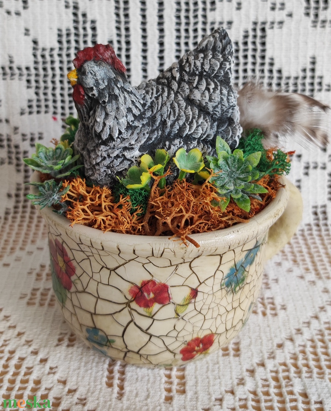 Tyúkanyó tavaszi kiskertben - ünnepi díszek, dekorációk - húsvéti díszek és dekorációk - húsvéti asztaldíszek - Meska.hu