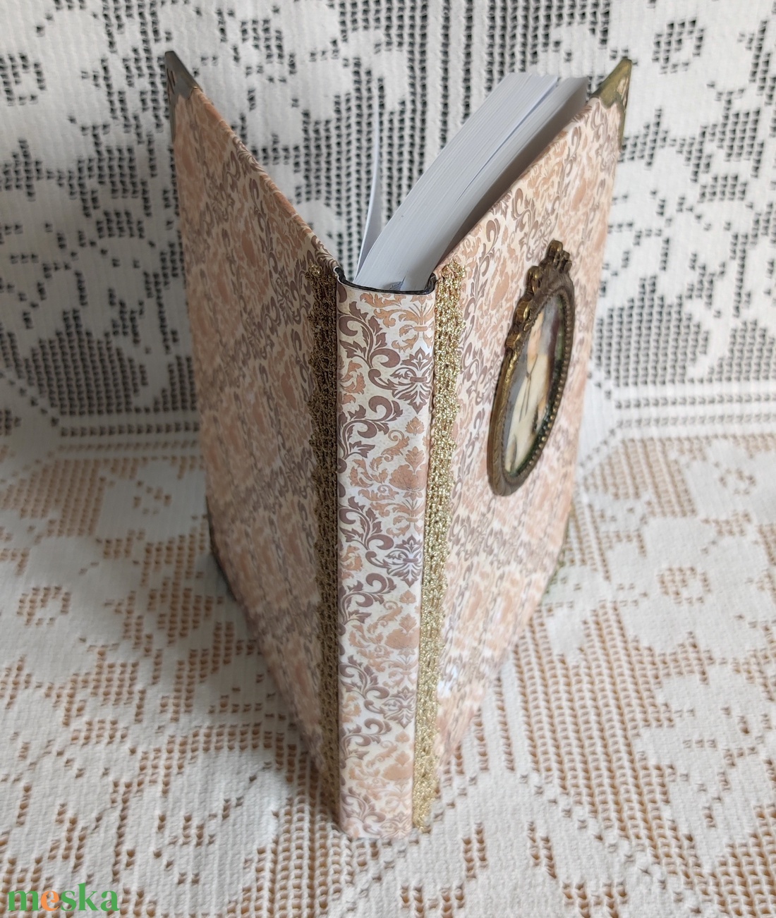 Erzsébet királyné / Sisi portréjával díszített határidő napló - otthon & életmód - papír, írószer - jegyzetfüzet & napló - Meska.hu