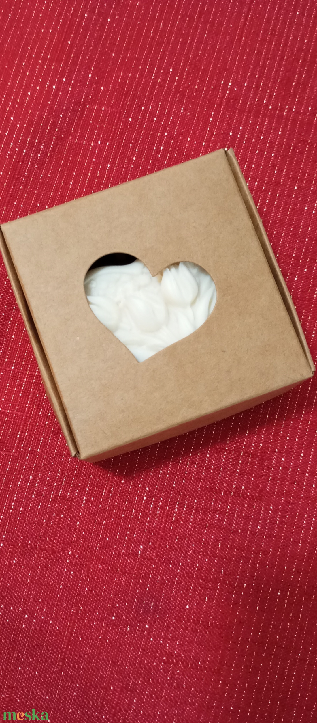 Tulipános méhviaszos szappan  - szépségápolás - szappan & fürdés - kézműves szappan - Meska.hu