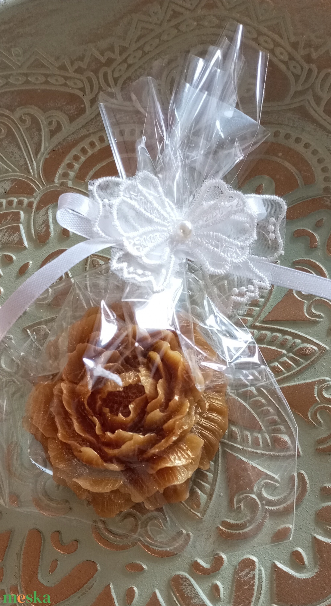 Csillamporos szellőrózsa méhviasz gyertya  - otthon & életmód - gyertya, illat, aroma - gyertya - Meska.hu