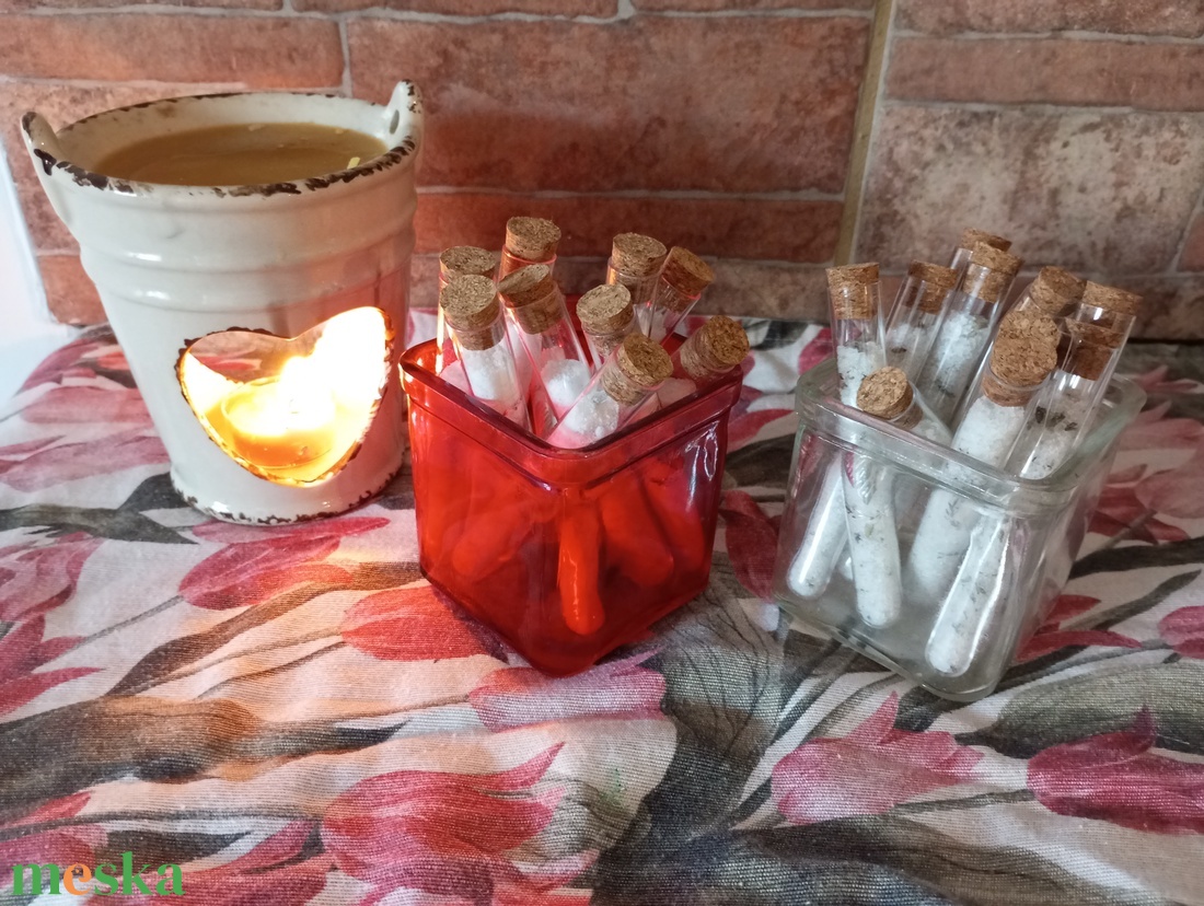 Fürdősó - szépségápolás - szappan & fürdés - fürdősó, fürdőgolyó, habfürdő - Meska.hu