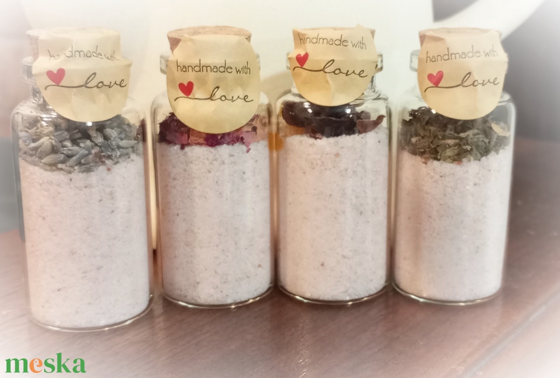 Fürdősó  - szépségápolás - szappan & fürdés - fürdősó, fürdőgolyó, habfürdő - Meska.hu