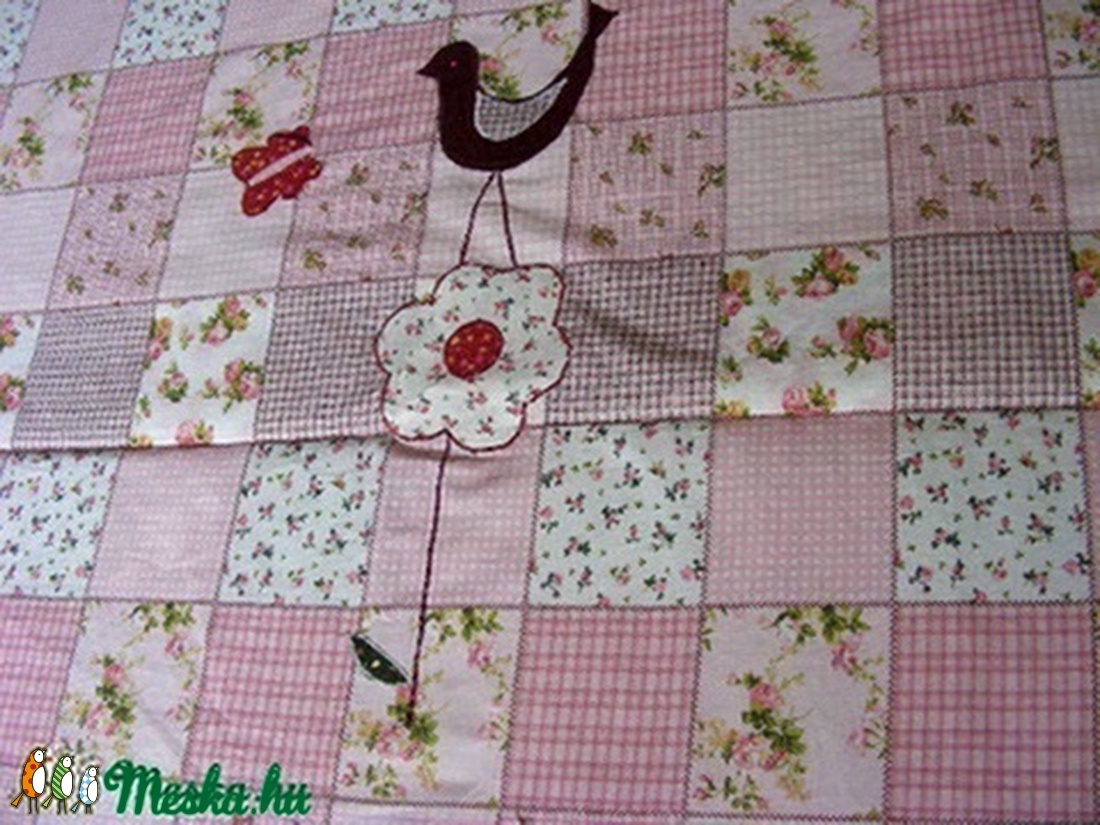 patchworkmintás rózsaszín takaró, madárkás, falvédő - otthon & életmód - babaszoba, gyerekszoba - babatakaró, gyerek pléd - Meska.hu patchworkmintás rózsaszín takaró, madárkás, falvédő - otthon & életmód - babaszoba, gyerekszoba - babatakaró, gyerek pléd - Meska.hu