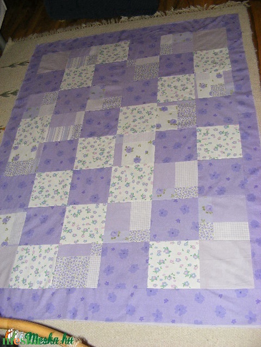 Lila patchwork takaró 20x20cm-es kockákból, falvédő - otthon & lakás - lakástextil - ágytakaró - Meska.hu