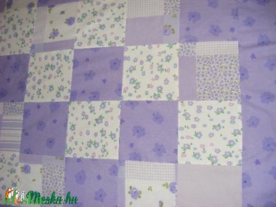 Lila patchwork takaró 20x20cm-es kockákból, falvédő - otthon & lakás - lakástextil - ágytakaró - Meska.hu