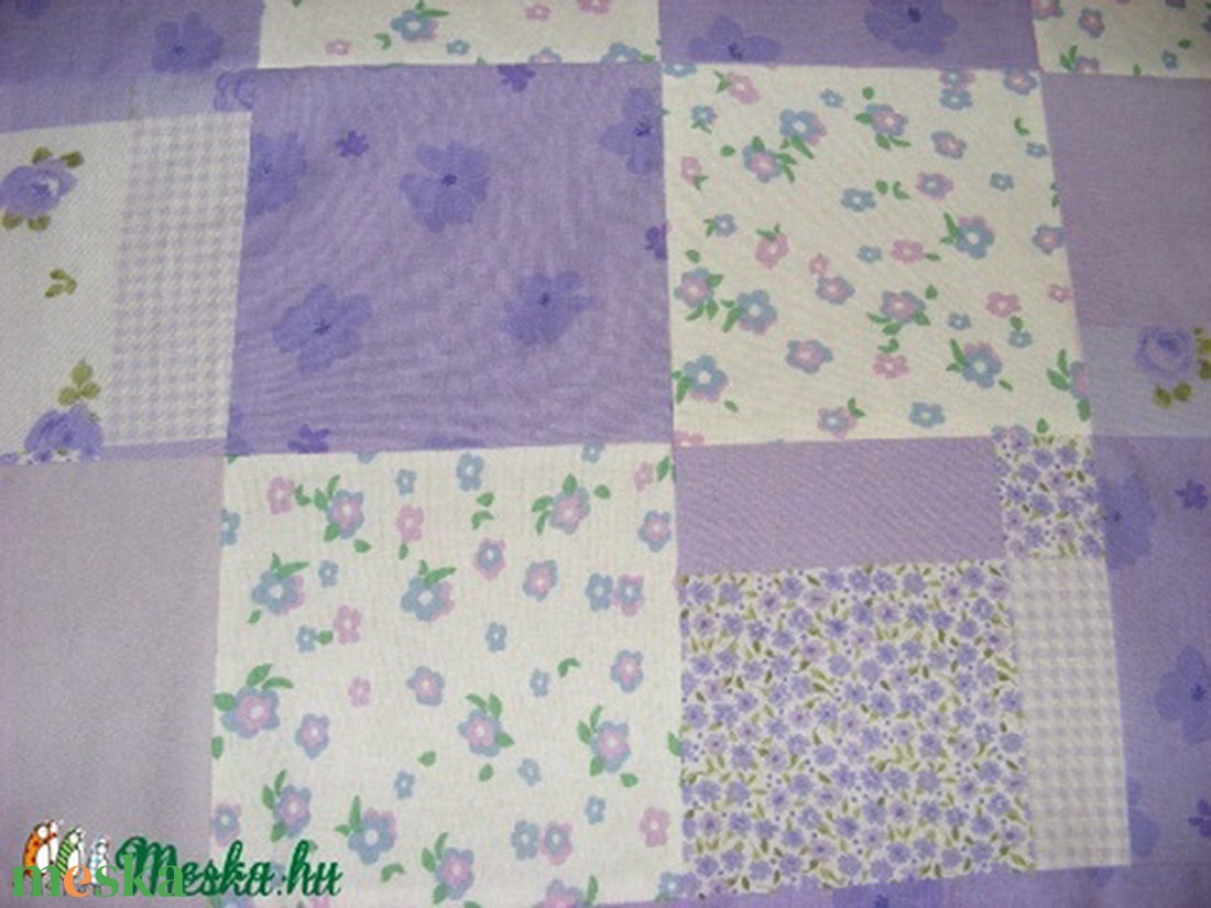 Lila patchwork takaró 20x20cm-es kockákból, falvédő - otthon & életmód - lakástextil - ágytakaró - Meska.hu Lila patchwork takaró 20x20cm-es kockákból, falvédő - otthon & életmód - lakástextil - ágytakaró - Meska.hu