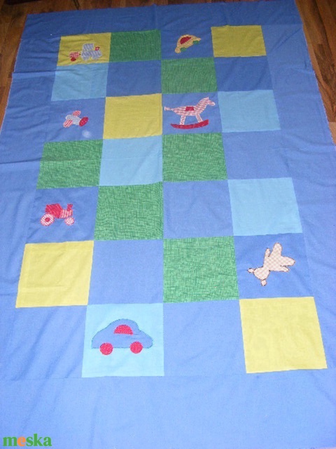 patchwork takaró apró kockákból zöld, kék, sárga - otthon & lakás - babaszoba, gyerekszoba - babatakaró, gyerek pléd - Meska.hu