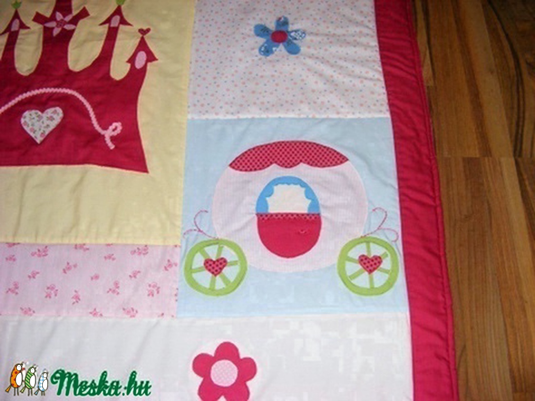 Patchwork takaró, falvédőnek is alkalmas, királylány, hintó kastély - otthon & lakás - lakástextil - falvédő - Meska.hu Patchwork takaró, falvédőnek is alkalmas, királylány, hintó kastély - otthon & lakás - lakástextil - falvédő - Meska.hu