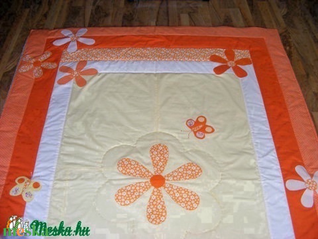 Narancssárga patchwork falvédő, takaró bagoly és virág applikációval - otthon & életmód - babaszoba, gyerekszoba - falvédő gyerekszobába - Meska.hu Narancssárga patchwork falvédő, takaró bagoly és virág applikációval - otthon & életmód - babaszoba, gyerekszoba - falvédő gyerekszobába - Meska.hu