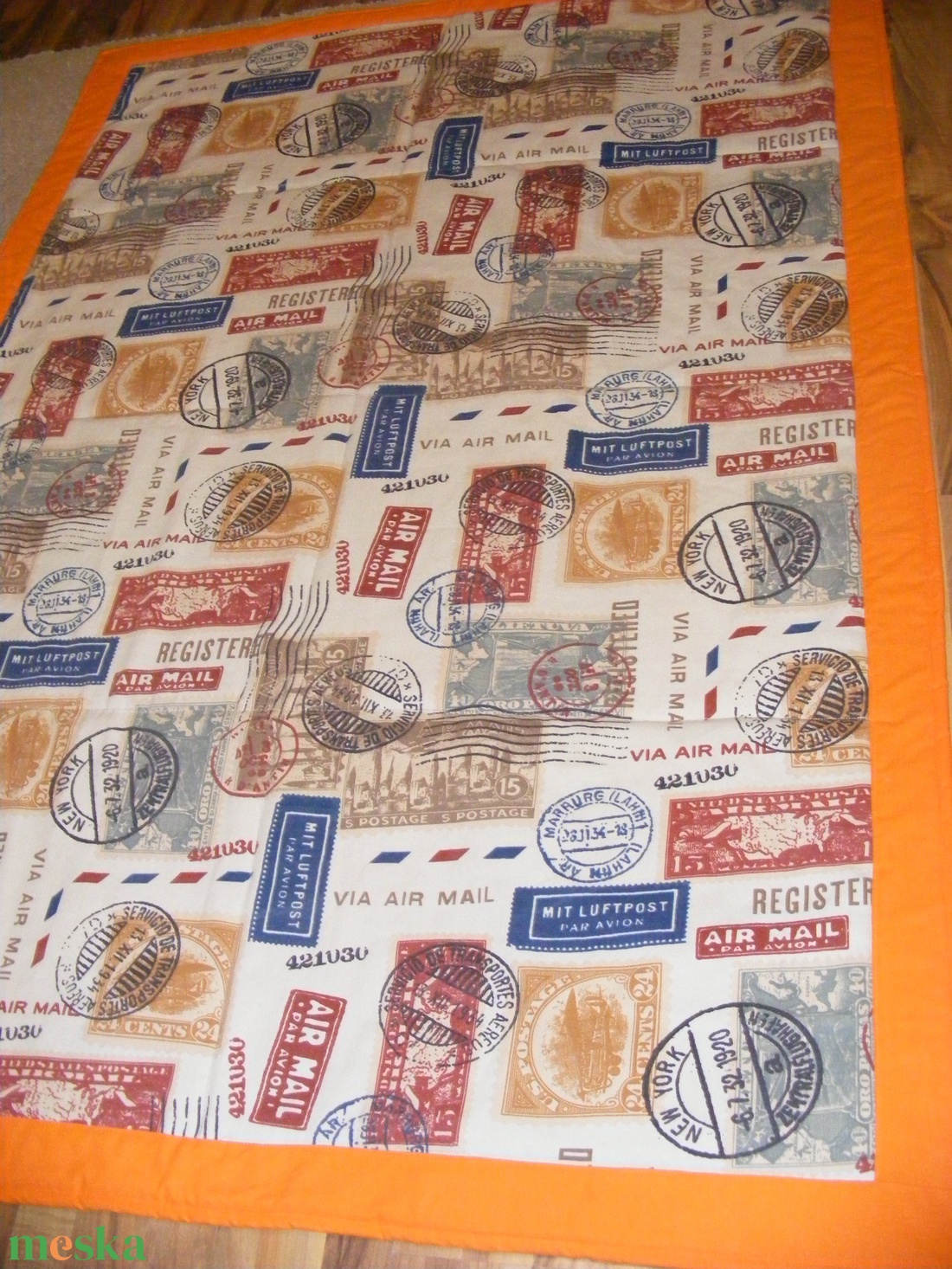 feliratos, bélyegmintás patchwork takaró kamaszoknak. - otthon & életmód - lakástextil - ágytakaró - Meska.hu feliratos, bélyegmintás patchwork takaró kamaszoknak. - otthon & életmód - lakástextil - ágytakaró - Meska.hu