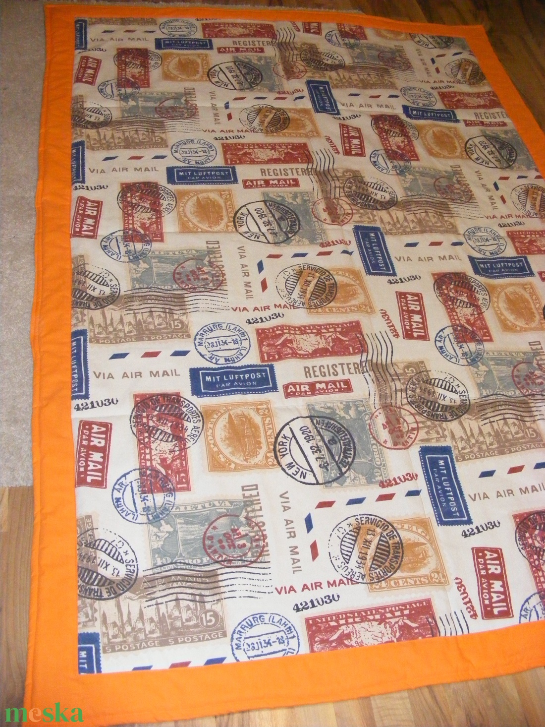 feliratos, bélyegmintás patchwork takaró kamaszoknak. - otthon & életmód - lakástextil - ágytakaró - Meska.hu feliratos, bélyegmintás patchwork takaró kamaszoknak. - otthon & életmód - lakástextil - ágytakaró - Meska.hu