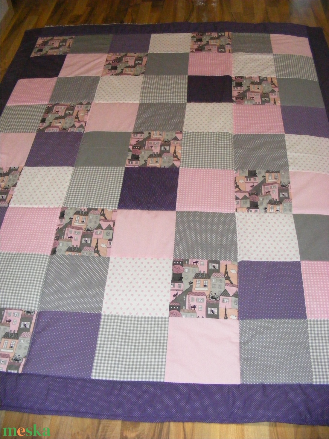 Patchwork takaró, lila-padlizsán, kisvirágos, nagy méretű - otthon & életmód - lakástextil - ágytakaró - Meska.hu Patchwork takaró, lila-padlizsán, kisvirágos, nagy méretű - otthon & életmód - lakástextil - ágytakaró - Meska.hu
