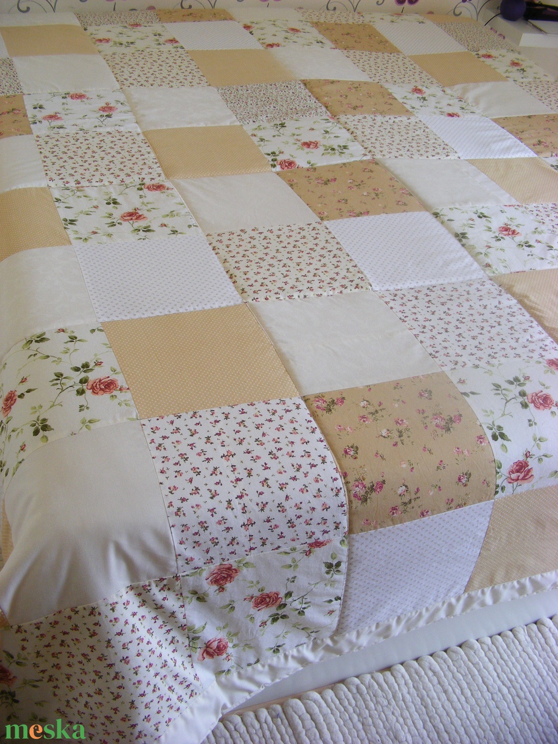 Patchwork takaró kockákból, pasztell színekből, rózsás - otthon & életmód - lakástextil - ágytakaró - Meska.hu Patchwork takaró kockákból, pasztell színekből, rózsás - otthon & életmód - lakástextil - ágytakaró - Meska.hu