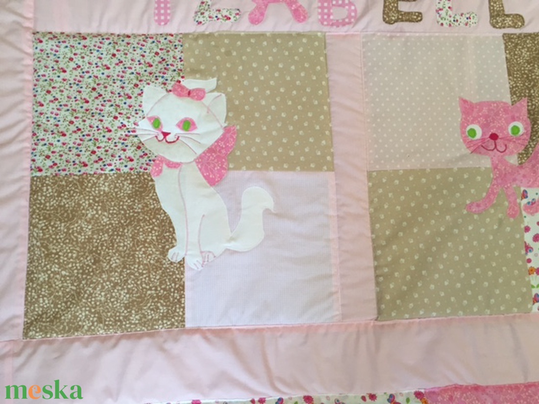 Cicás patchwork takaró, sok cica - otthon & életmód - lakástextil - ágytakaró - Meska.hu Cicás patchwork takaró, sok cica - otthon & életmód - lakástextil - ágytakaró - Meska.hu