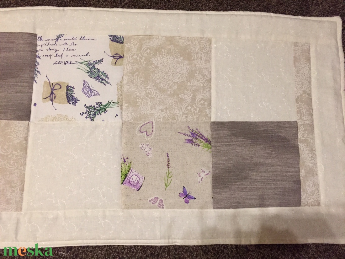 Patchwork falvédő levendula mintával - otthon & életmód - lakástextil - falvédő - Meska.hu