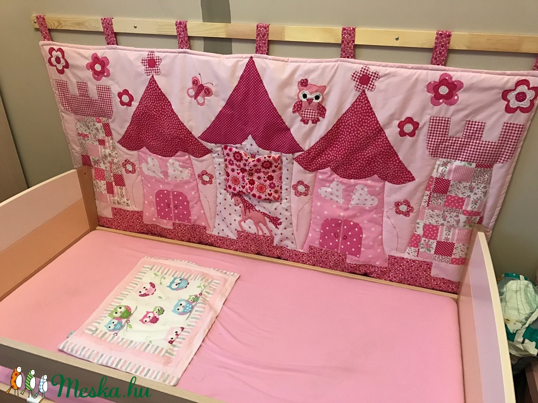 Patchwork falvédő, takaró kastély, királylány - otthon & életmód - babaszoba, gyerekszoba - falvédő gyerekszobába - Meska.hu Patchwork falvédő, takaró kastély, királylány - otthon & életmód - babaszoba, gyerekszoba - falvédő gyerekszobába - Meska.hu