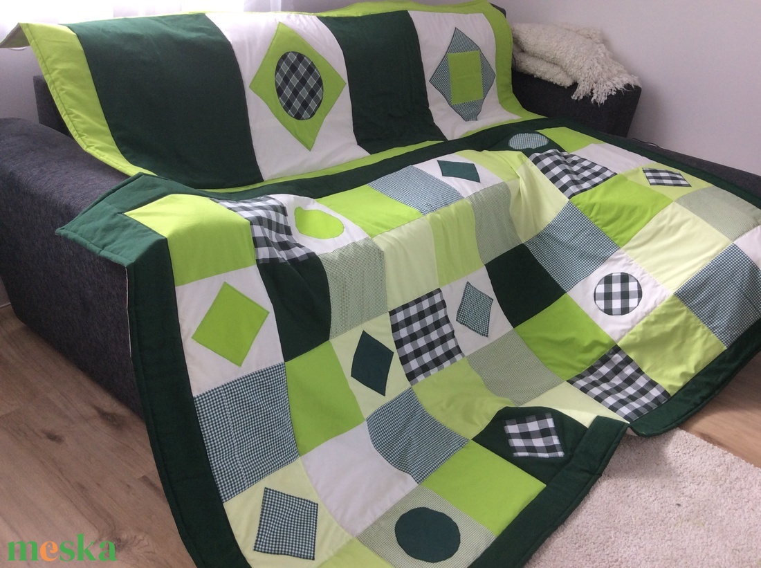 Zöld kockás patchwork falvédő, takaró szettben is rendelhető - otthon & életmód - babaszoba, gyerekszoba - falvédő gyerekszobába - Meska.hu Zöld kockás patchwork falvédő, takaró szettben is rendelhető - otthon & életmód - babaszoba, gyerekszoba - falvédő gyerekszobába - Meska.hu